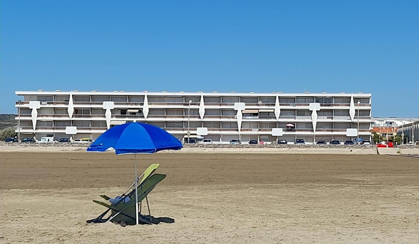Sur La Plage Пор-ла-Нувель Екстер'єр фото
